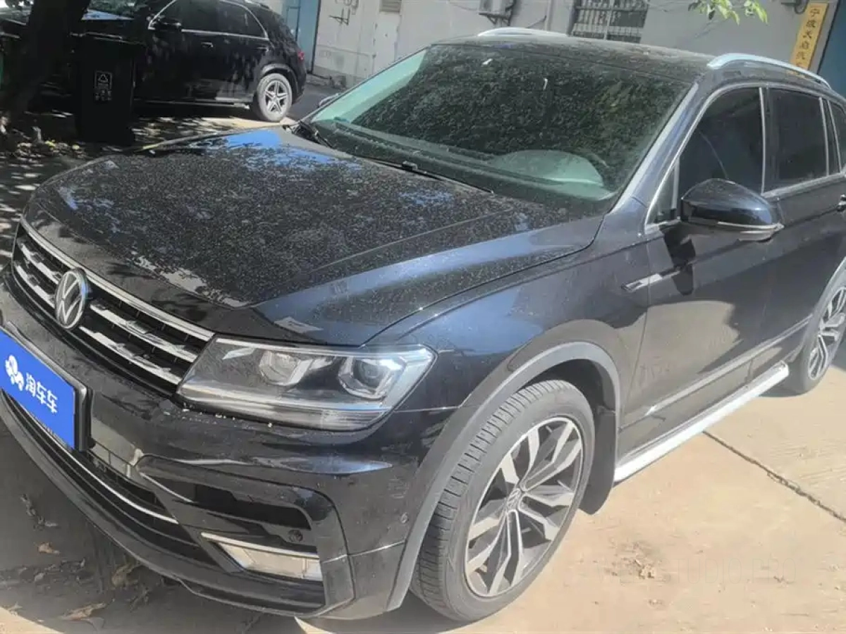 VOLKSWAGEN TIGUAN L