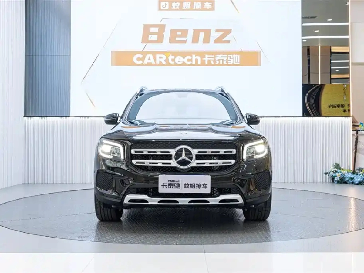 MERCEDES-BENZ GLB