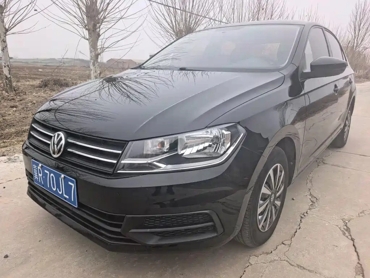 VOLKSWAGEN SANTANA  2019