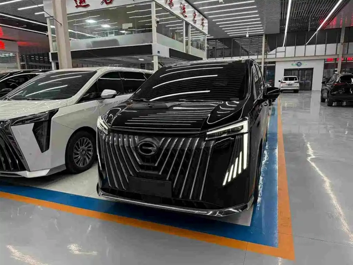 GAC TRUMPCHI TRUMPCHI M8