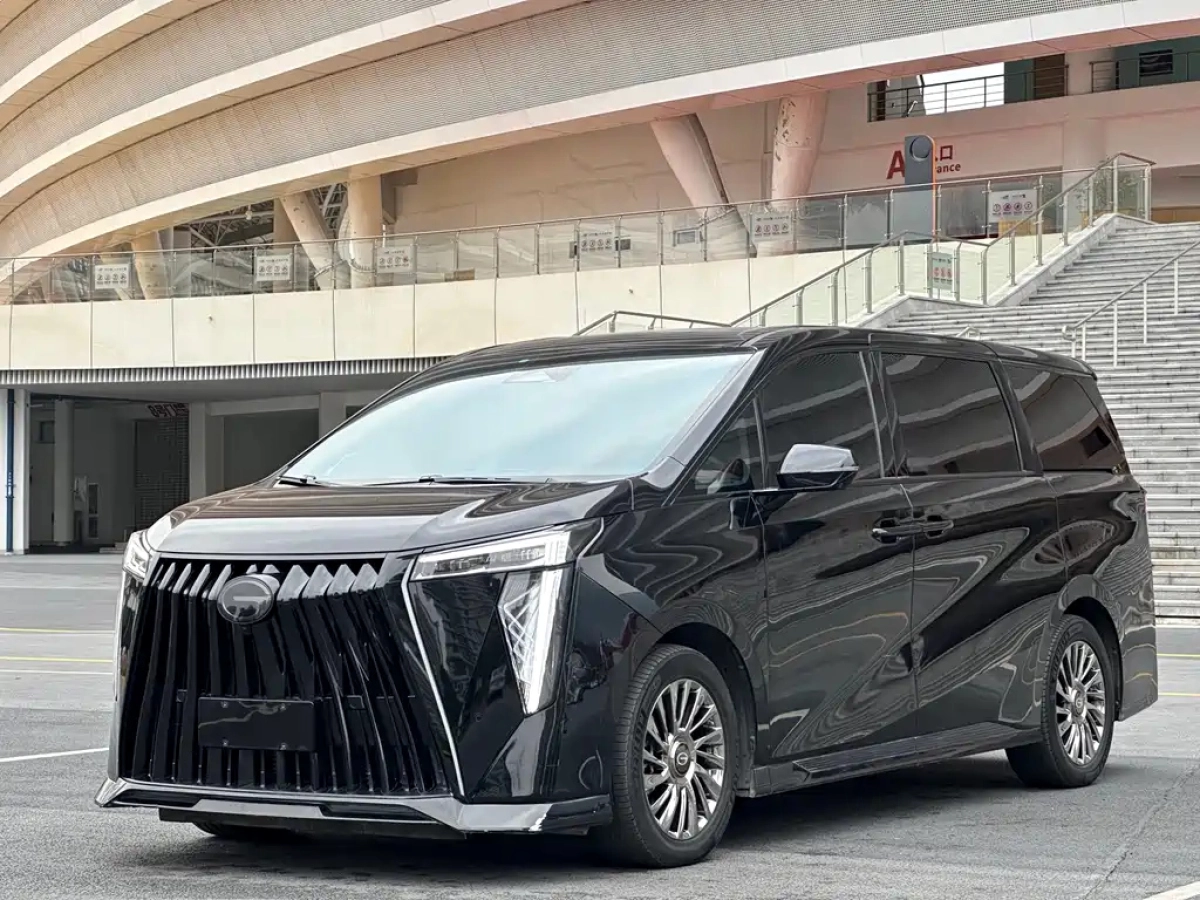 GAC TRUMPCHI TRUMPCHI M8  2023