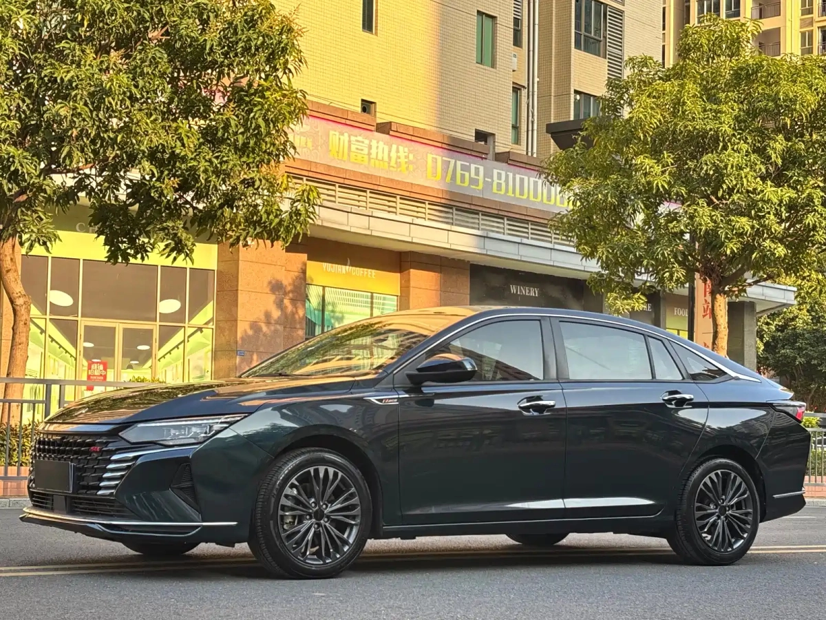 DONGFENG AEOLUS YIXUAN MAX  2021