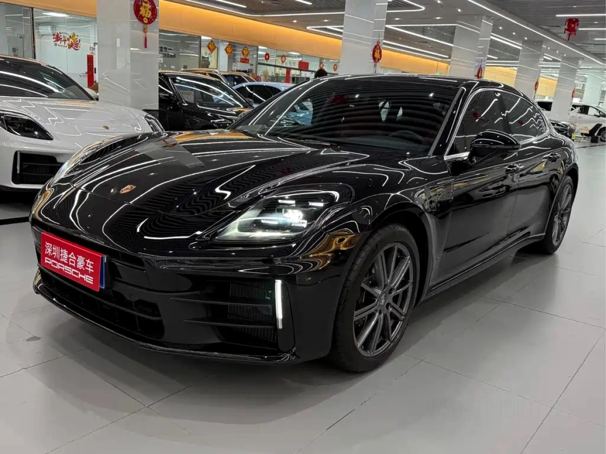 PORSCHE PANAMERA  2026