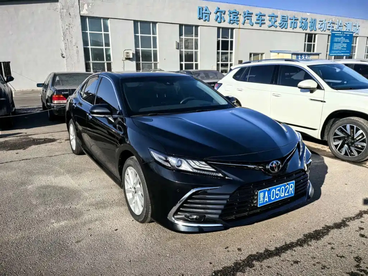 TOYOTA CAMRY  2023