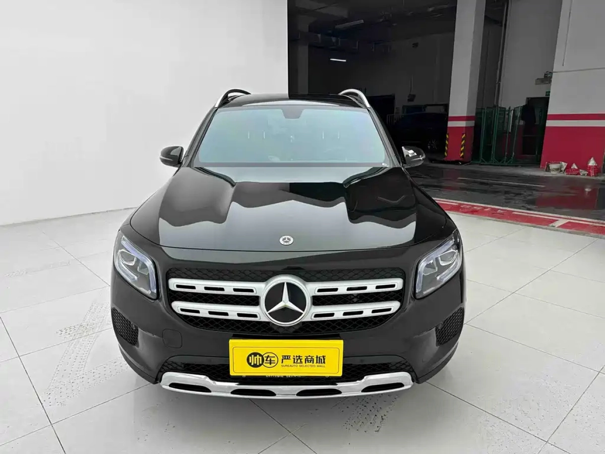 MERCEDES-BENZ GLB