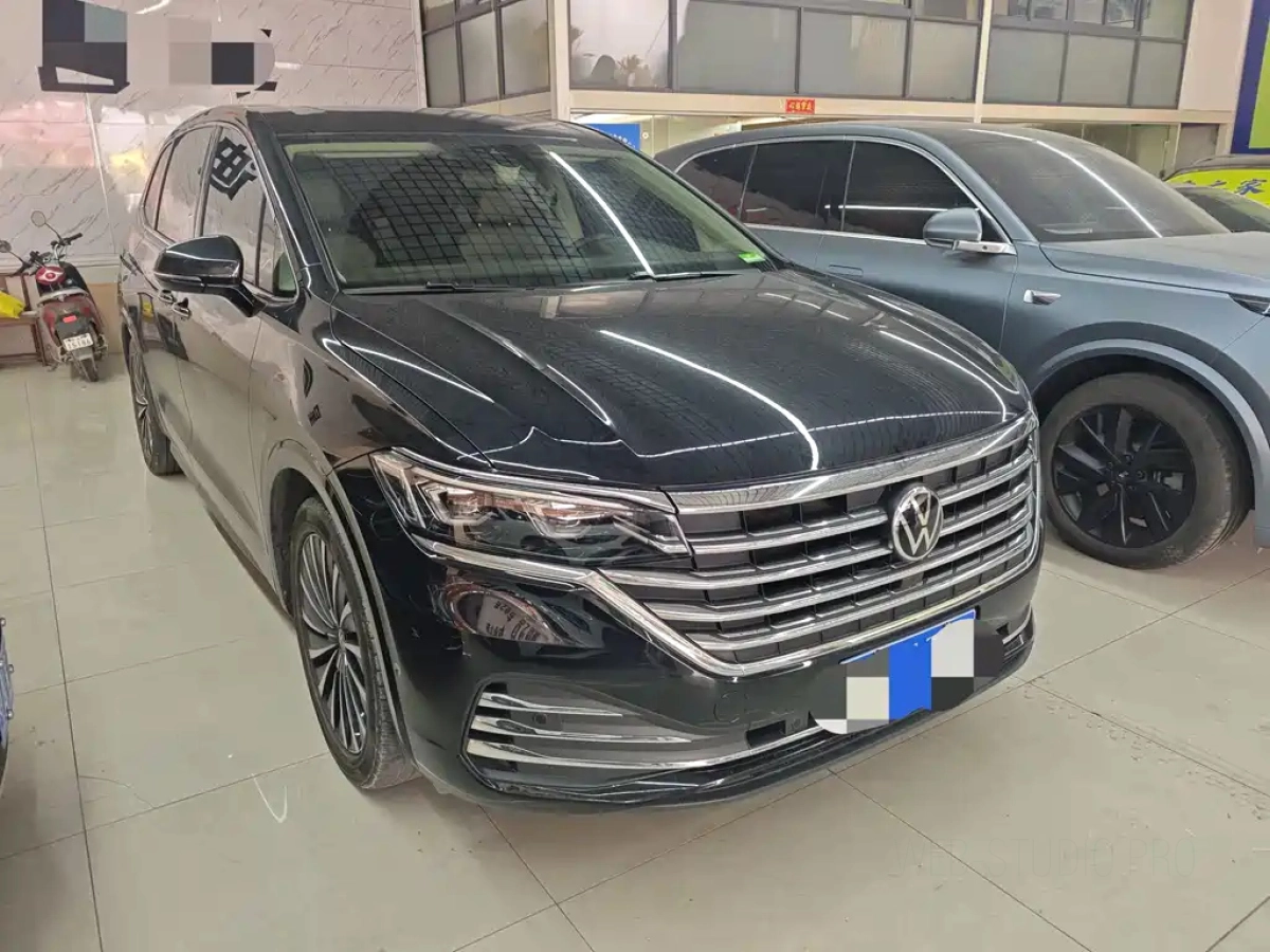 VOLKSWAGEN VILORAN  2023