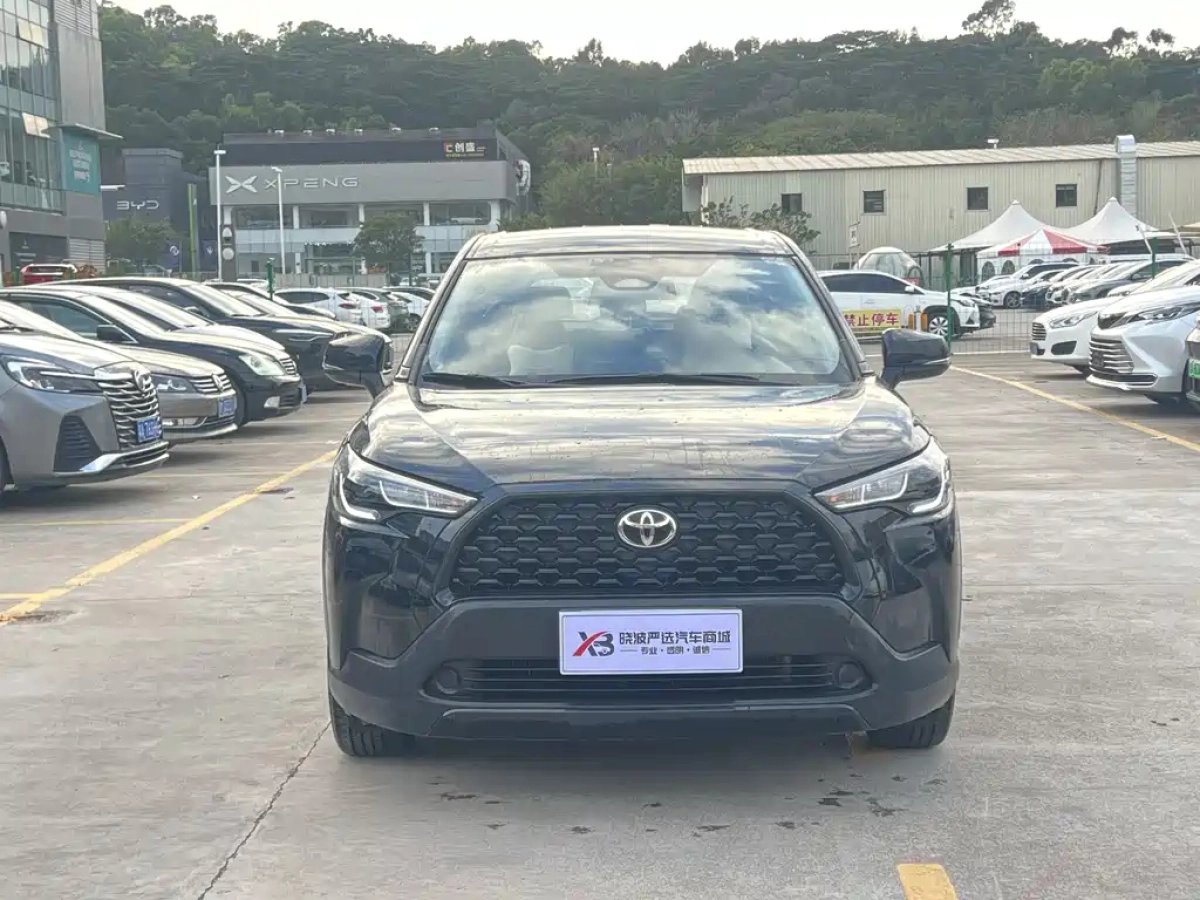 TOYOTA COROLLA CROSS