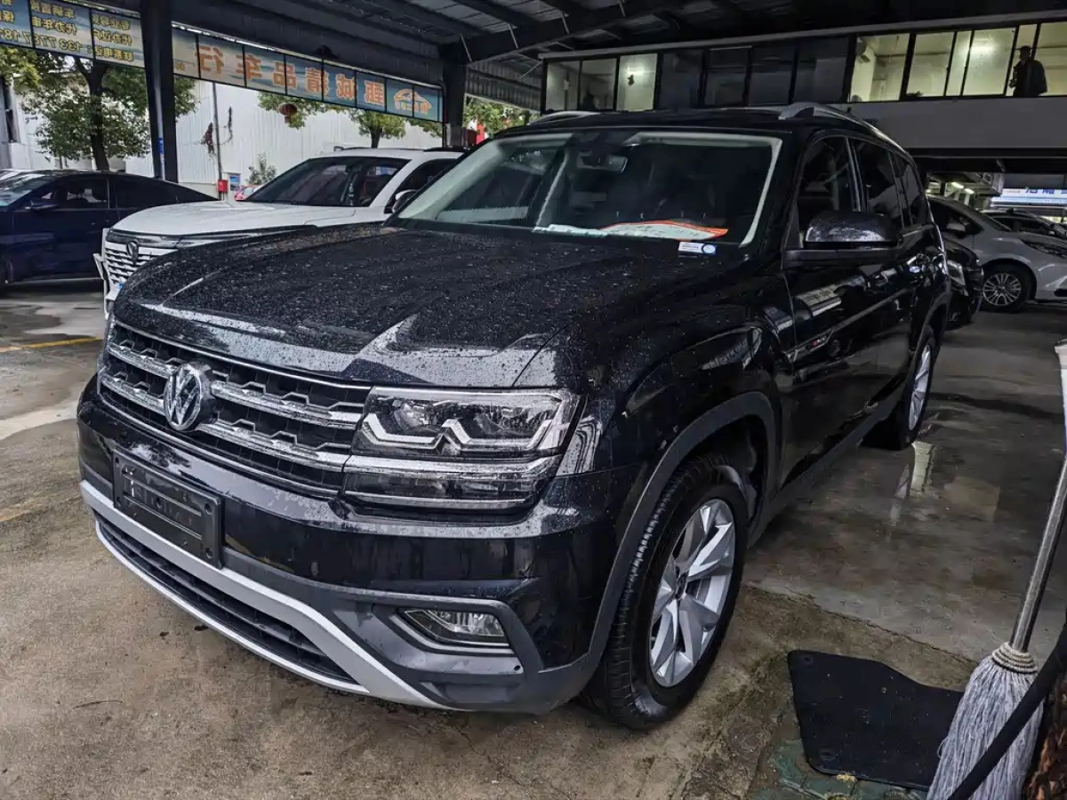 VOLKSWAGEN TERAMONT  2021