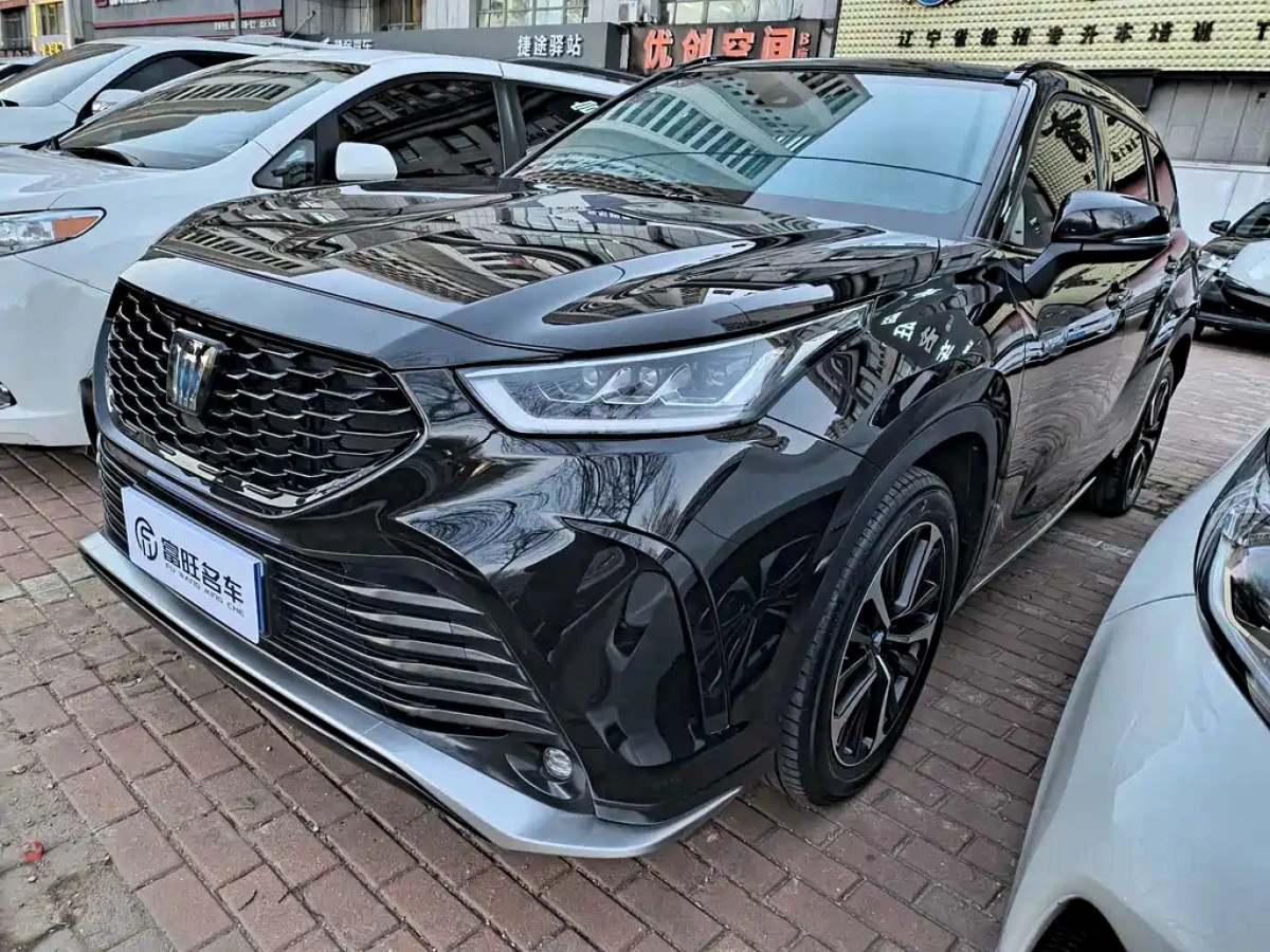 TOYOTA CROWN KLUGER  2022