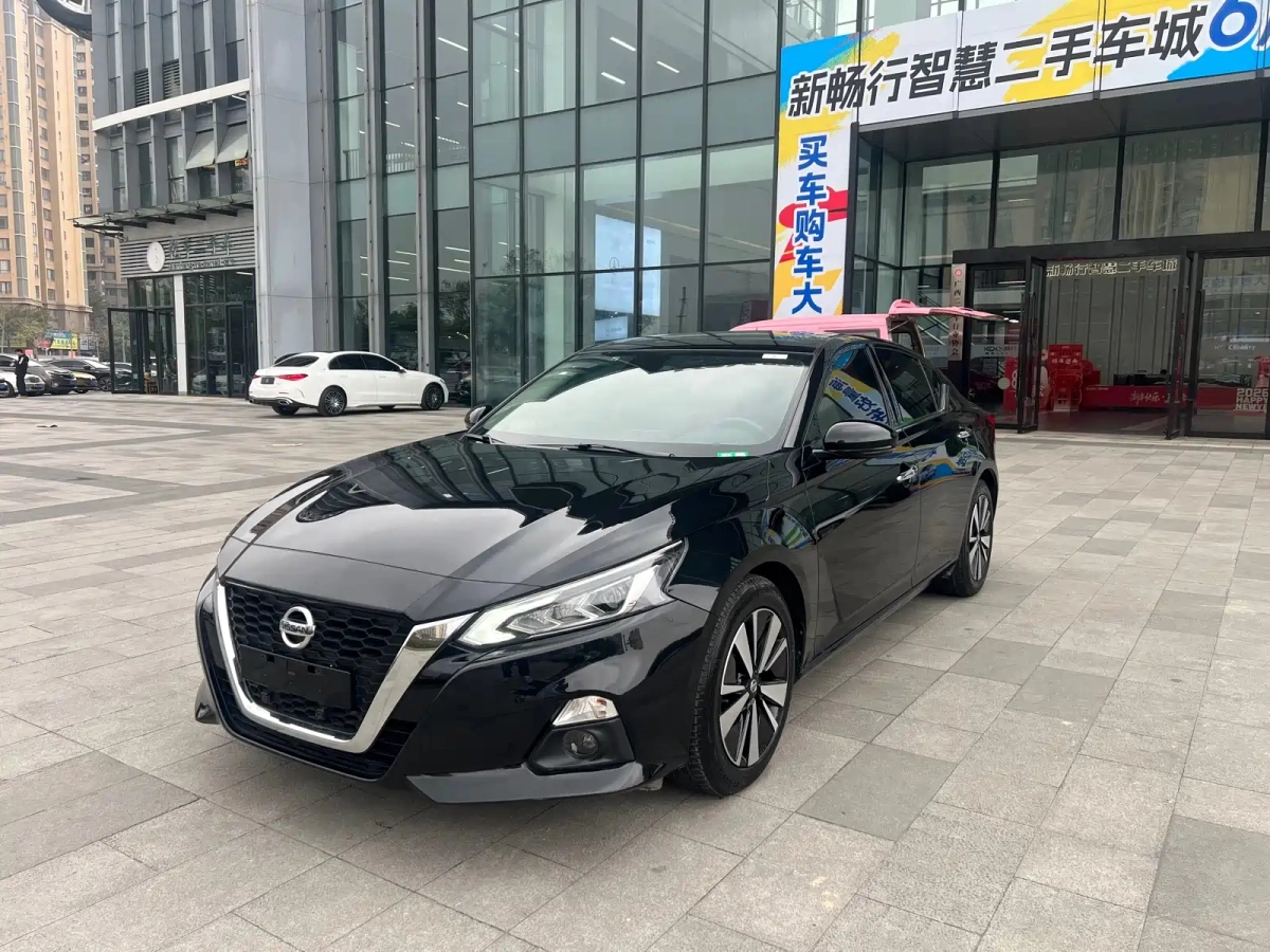 NISSAN TEANA