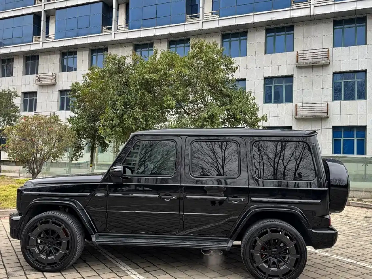 MERCEDES-BENZ G-CLASS AMG