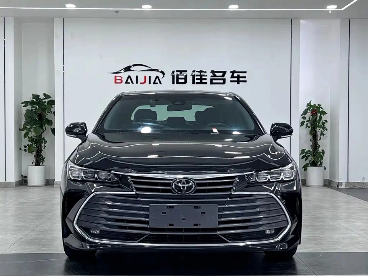 TOYOTA AVALON