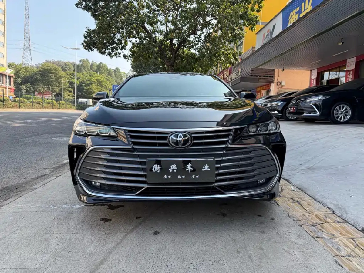 TOYOTA AVALON