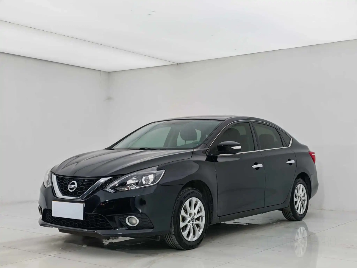 NISSAN SYLPHY  2019