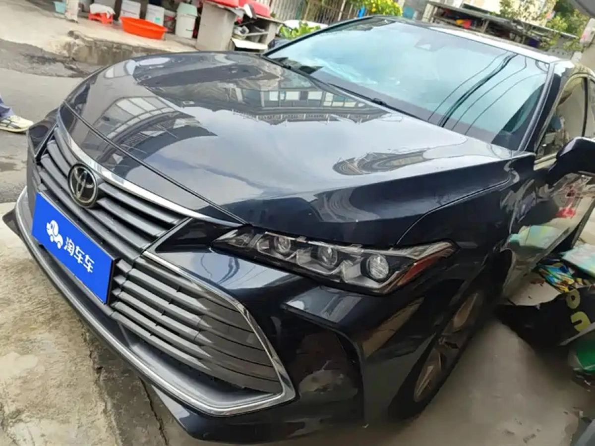 TOYOTA AVALON  2022
