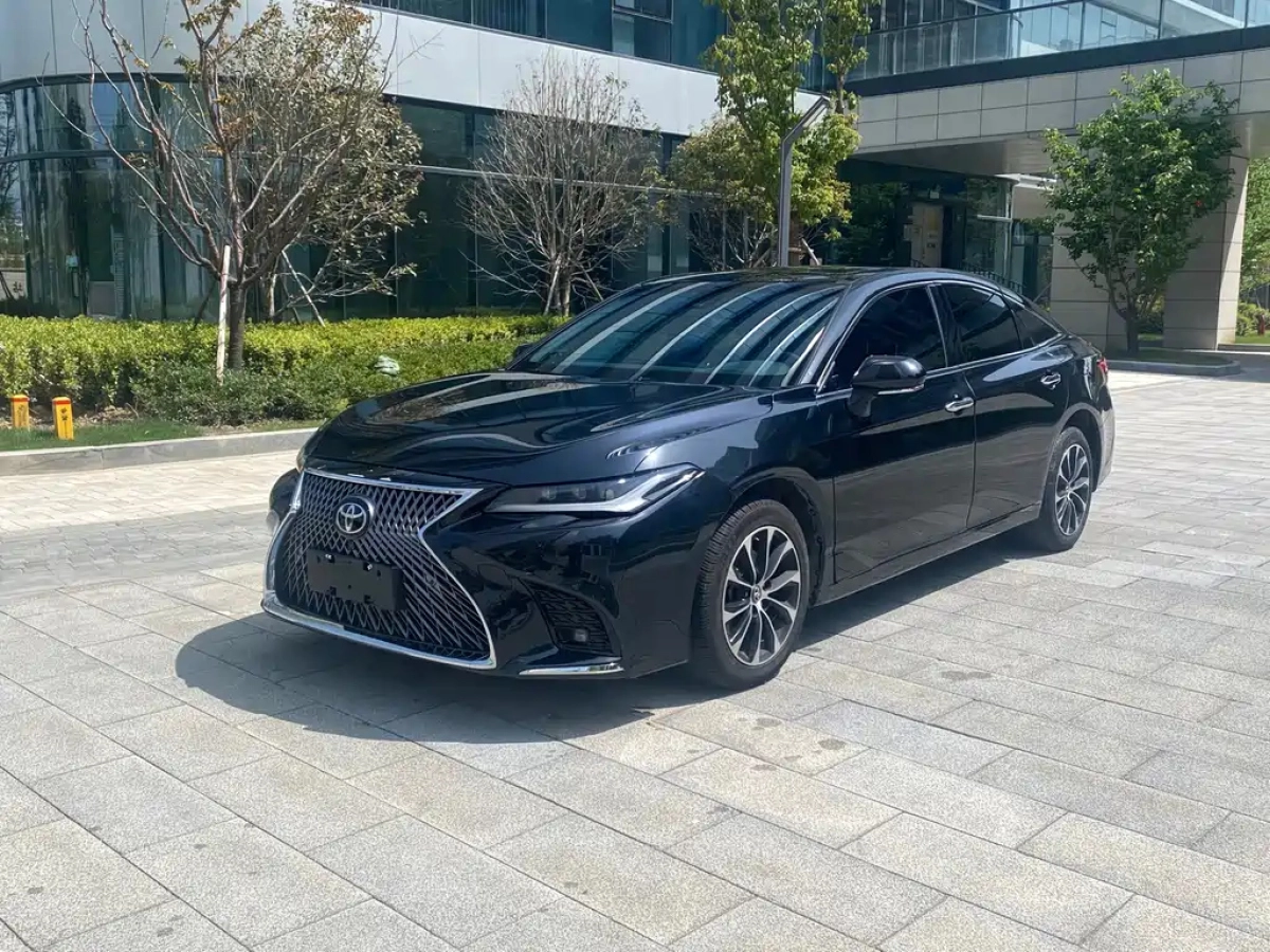 TOYOTA AVALON  2022