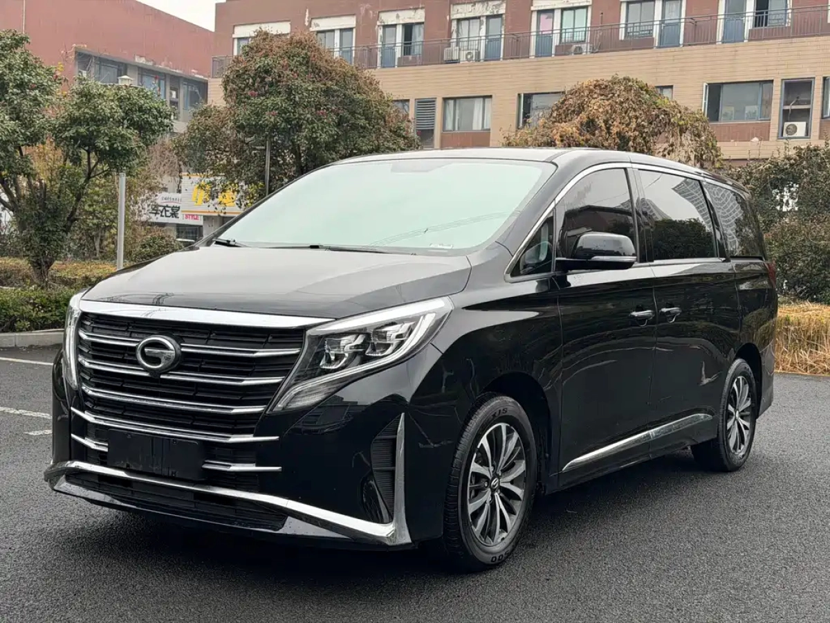 GAC TRUMPCHI TRUMPCHI M8