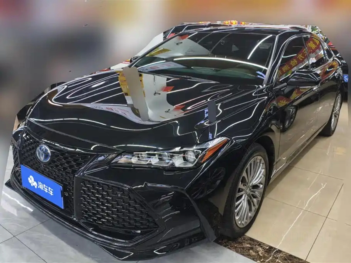 TOYOTA AVALON  2021