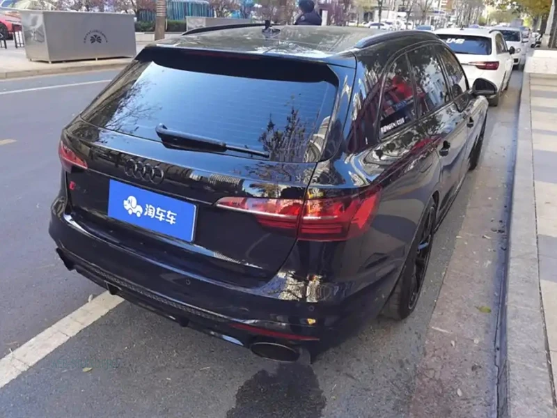 AUDI A4 IMPORT