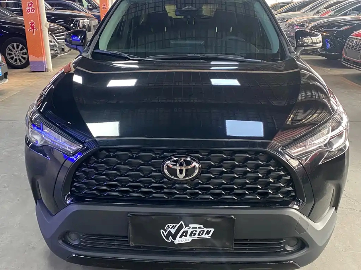 TOYOTA COROLLA CROSS