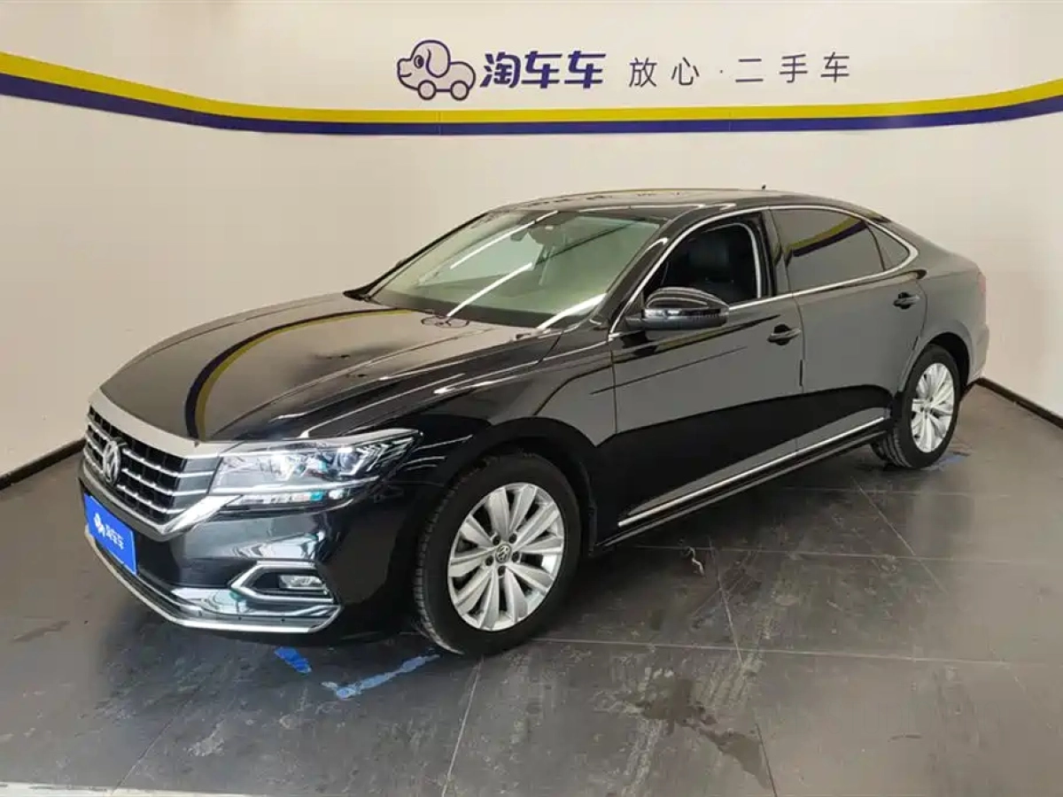 VOLKSWAGEN PASSAT  2020