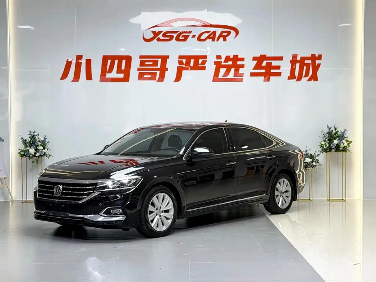 VOLKSWAGEN PASSAT  2021