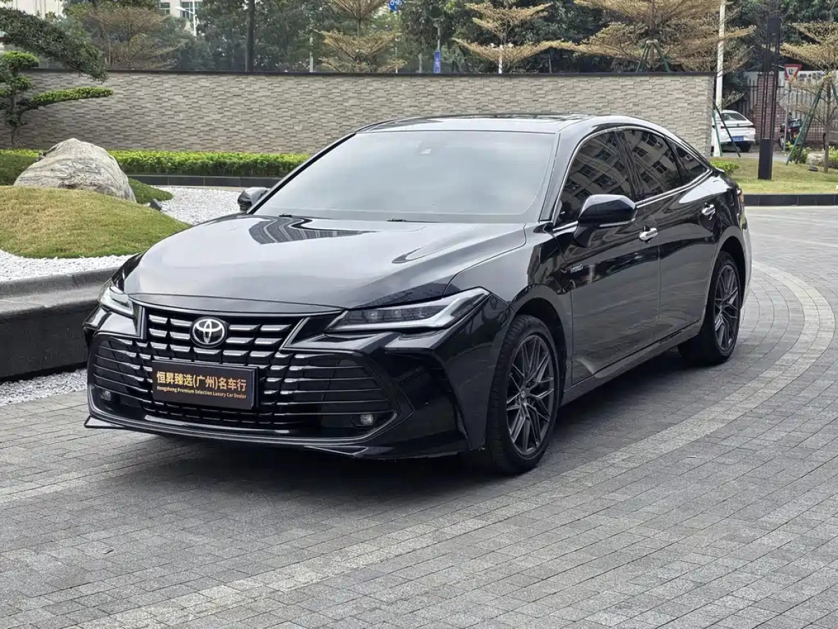 TOYOTA AVALON  2022