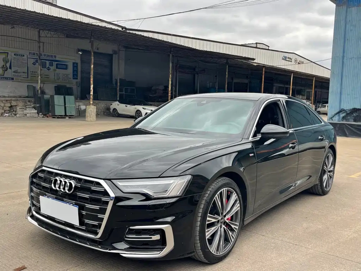AUDI A6L  2025