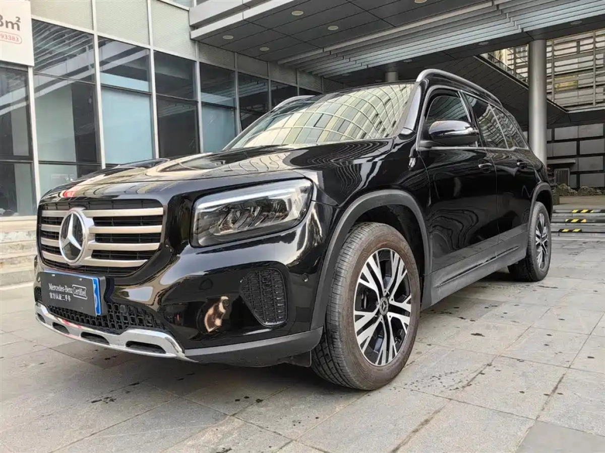 MERCEDES-BENZ GLB  2025