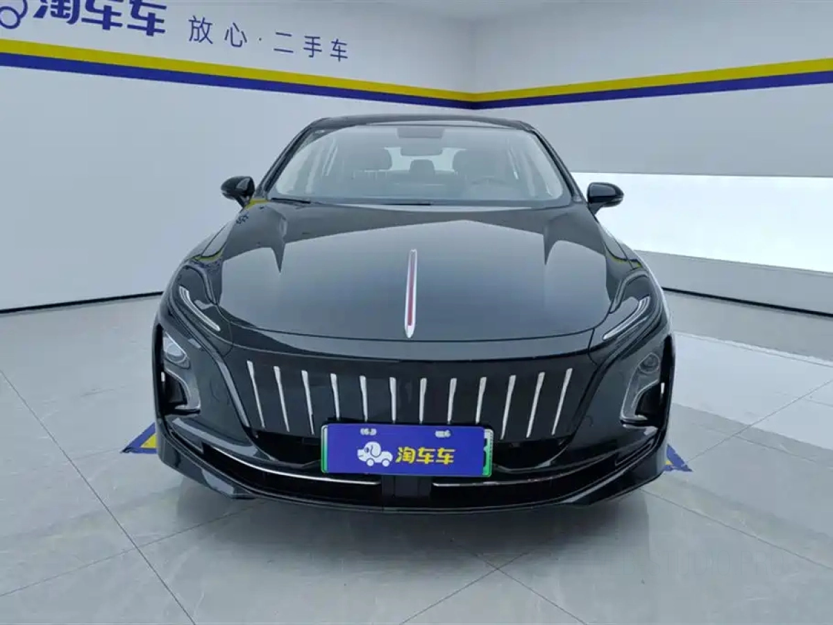 HONGQI E-QM5