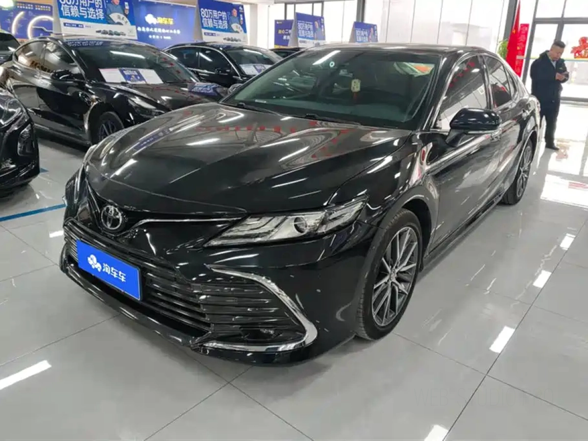 TOYOTA CAMRY  2021