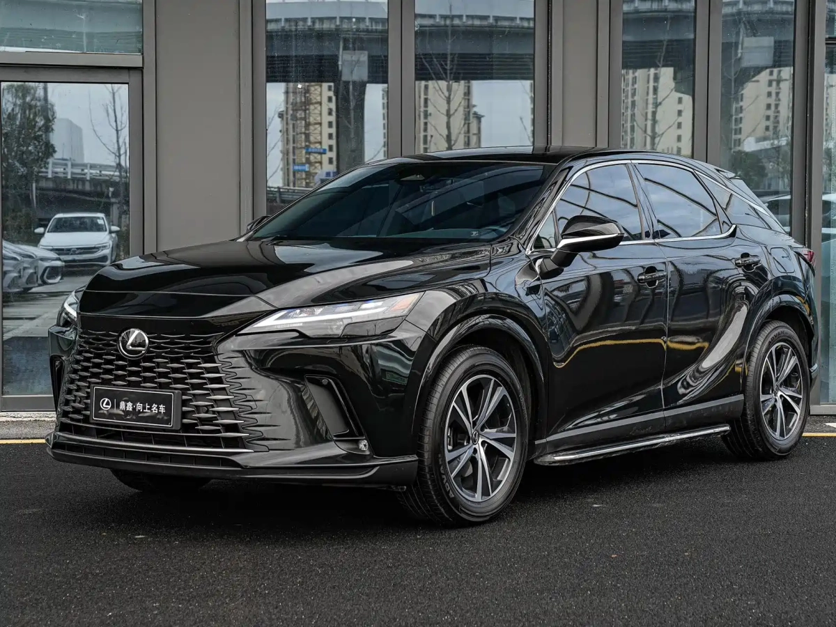 LEXUS RX  2025