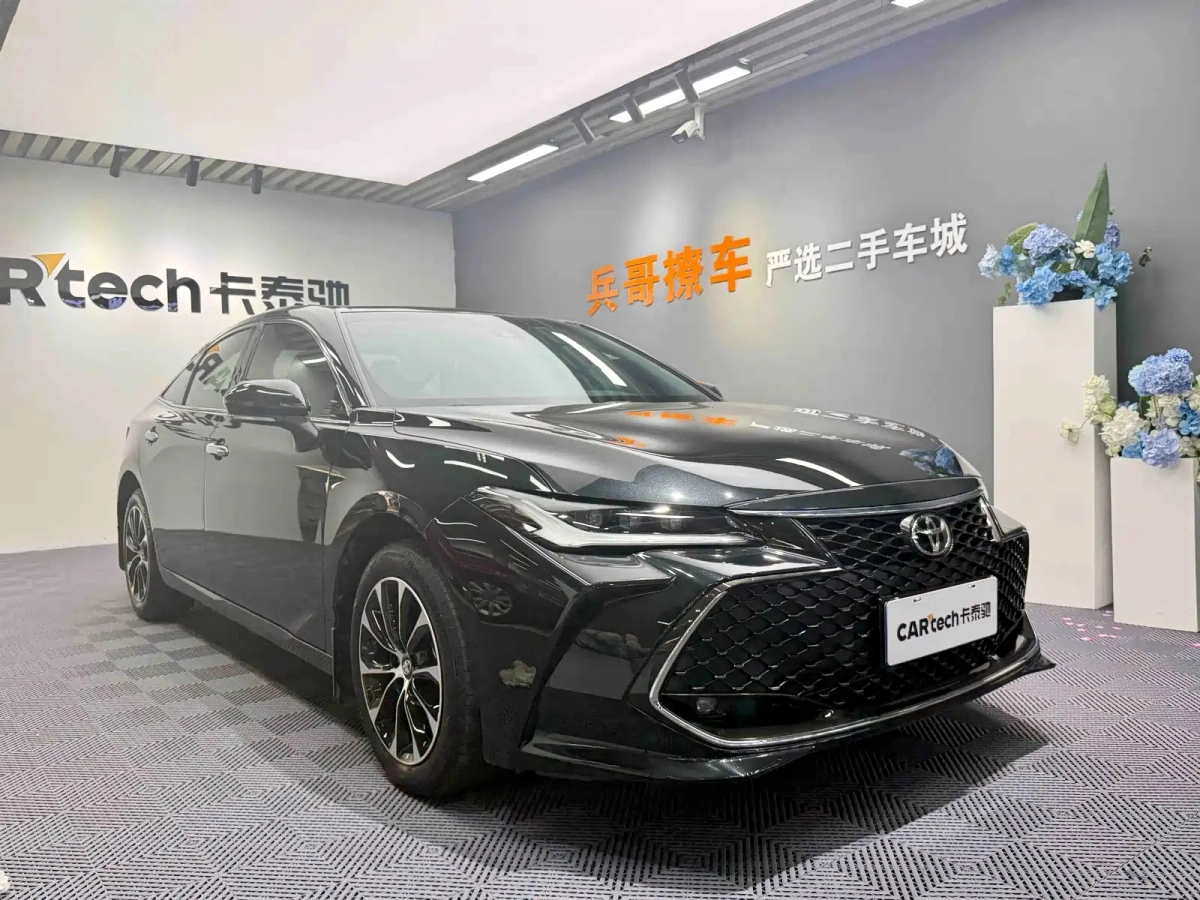 TOYOTA AVALON  2022