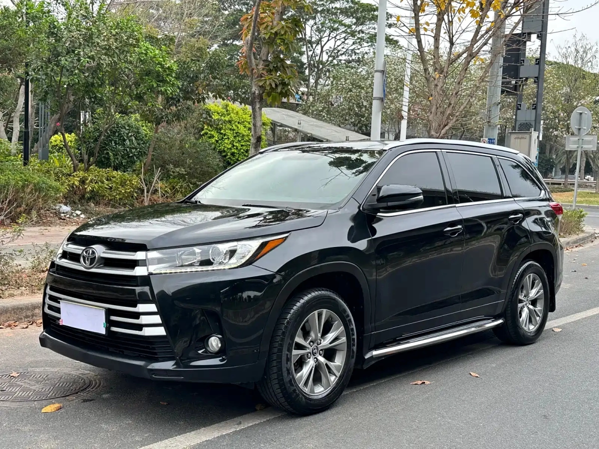 TOYOTA HIGHLANDER  2020