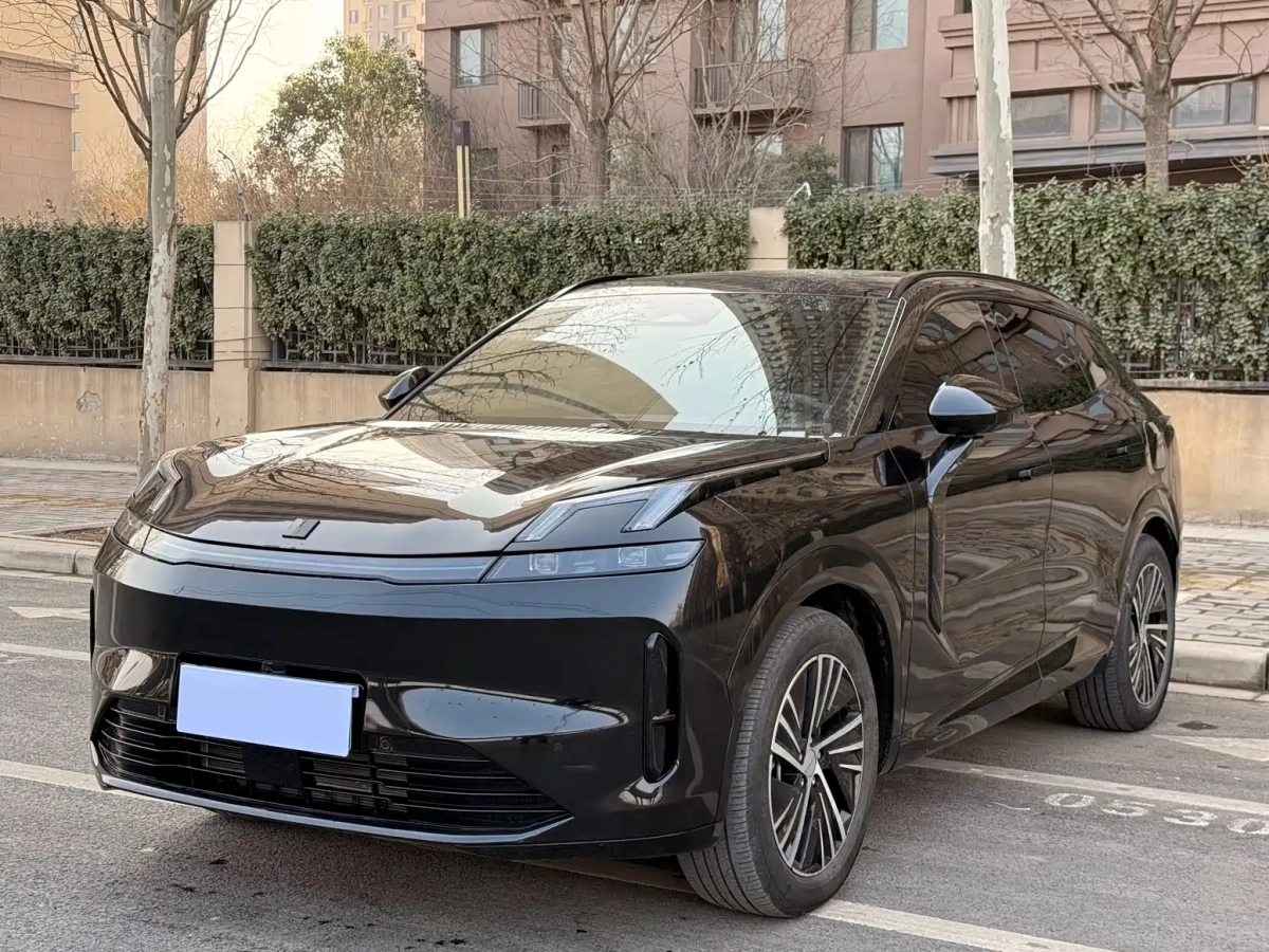 LYNK CO 08 NEW ENERGY  2024