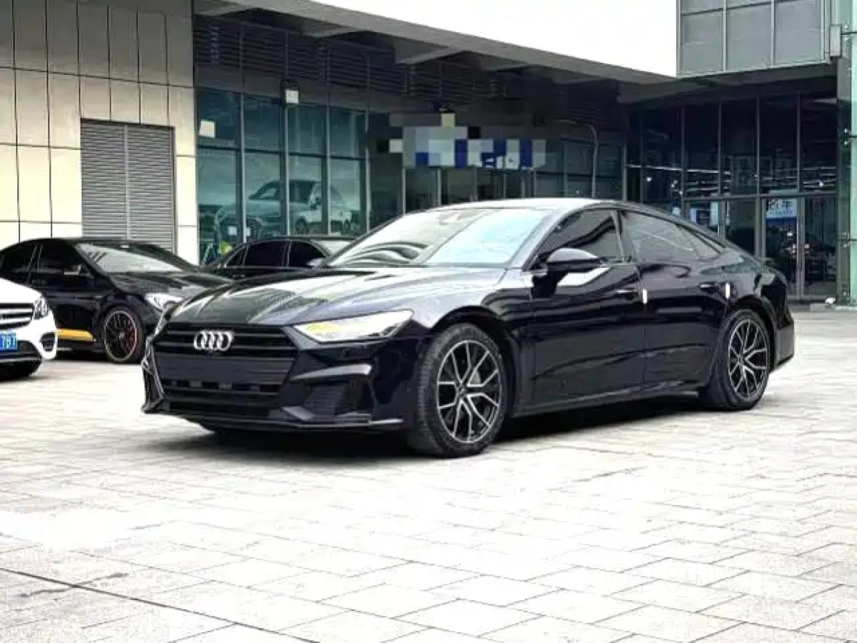 AUDI A7  2021