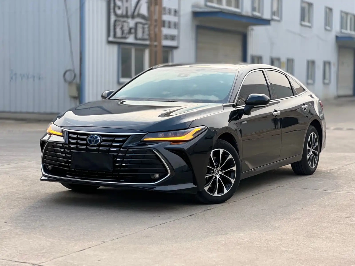 TOYOTA AVALON  2024