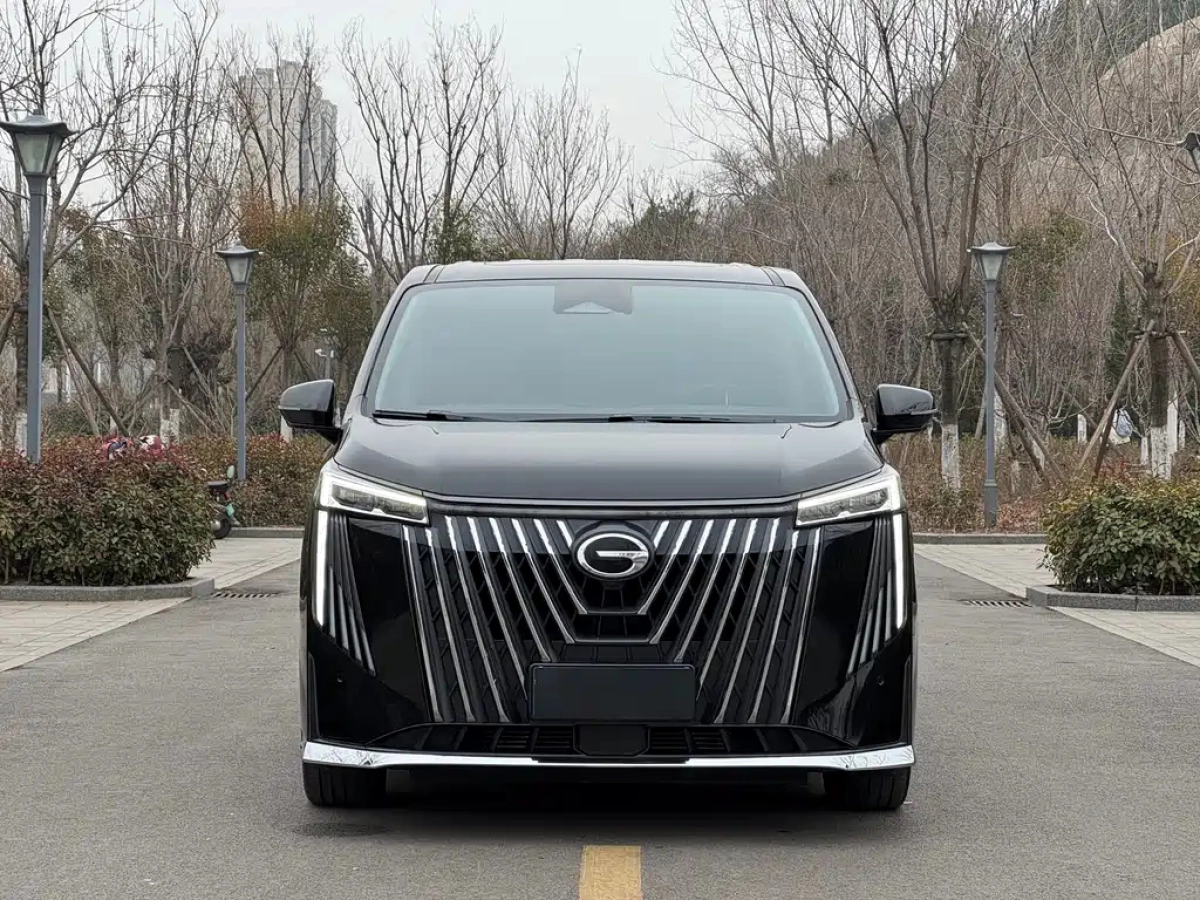 GAC TRUMPCHI TRUMPCHI M8