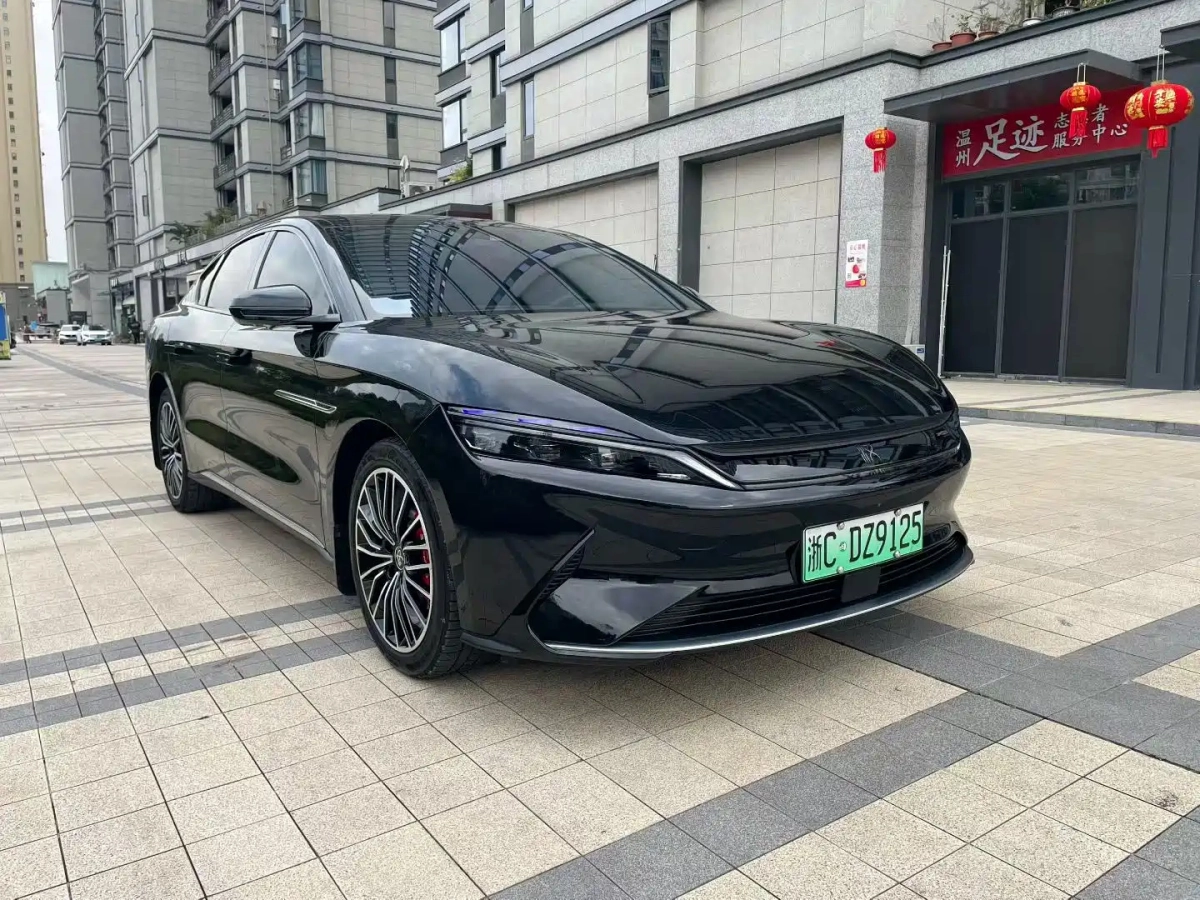 BYD HAN  2023