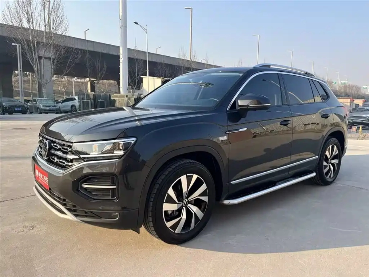 VOLKSWAGEN TAYRON  2022