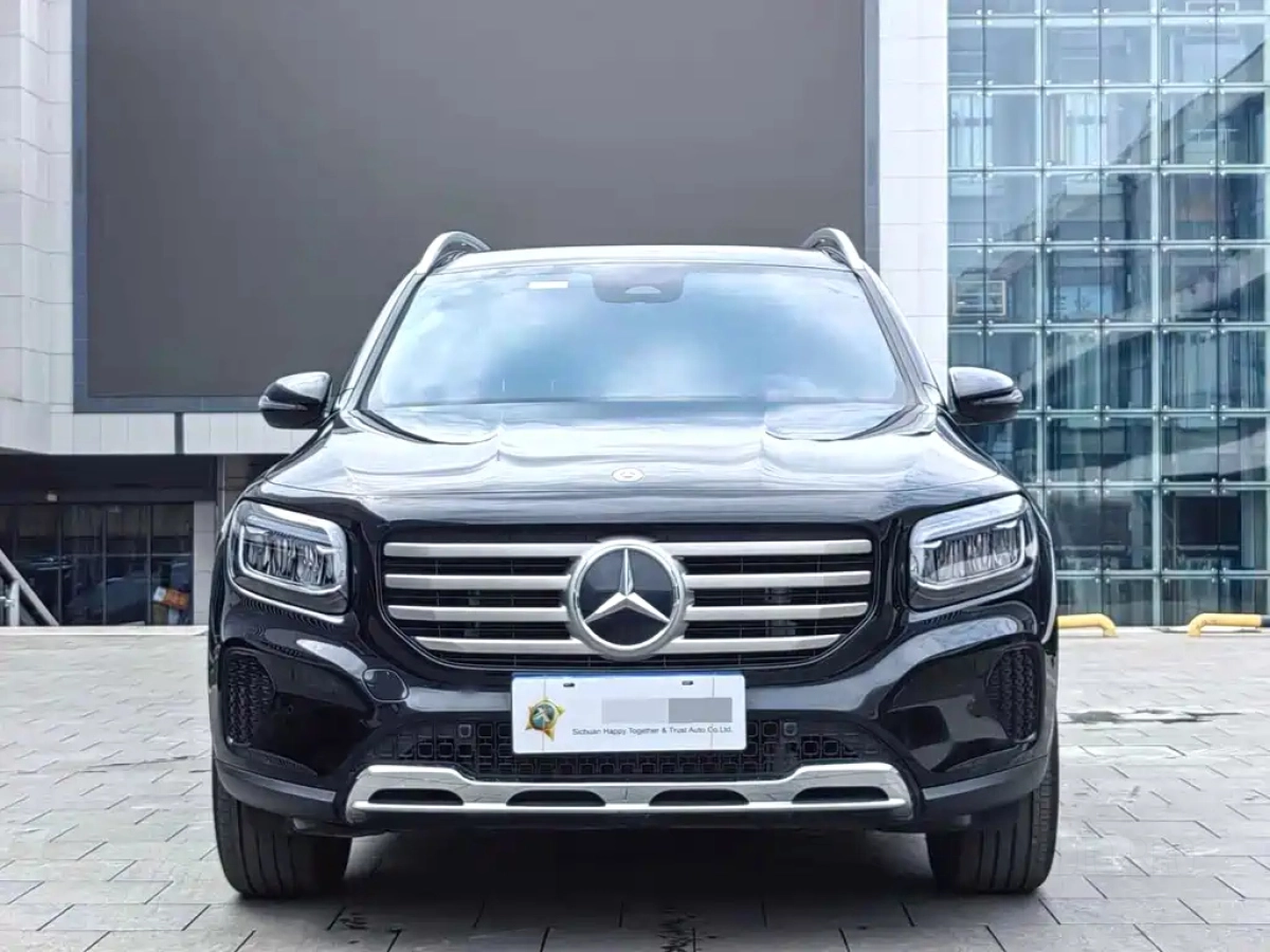 MERCEDES-BENZ GLB