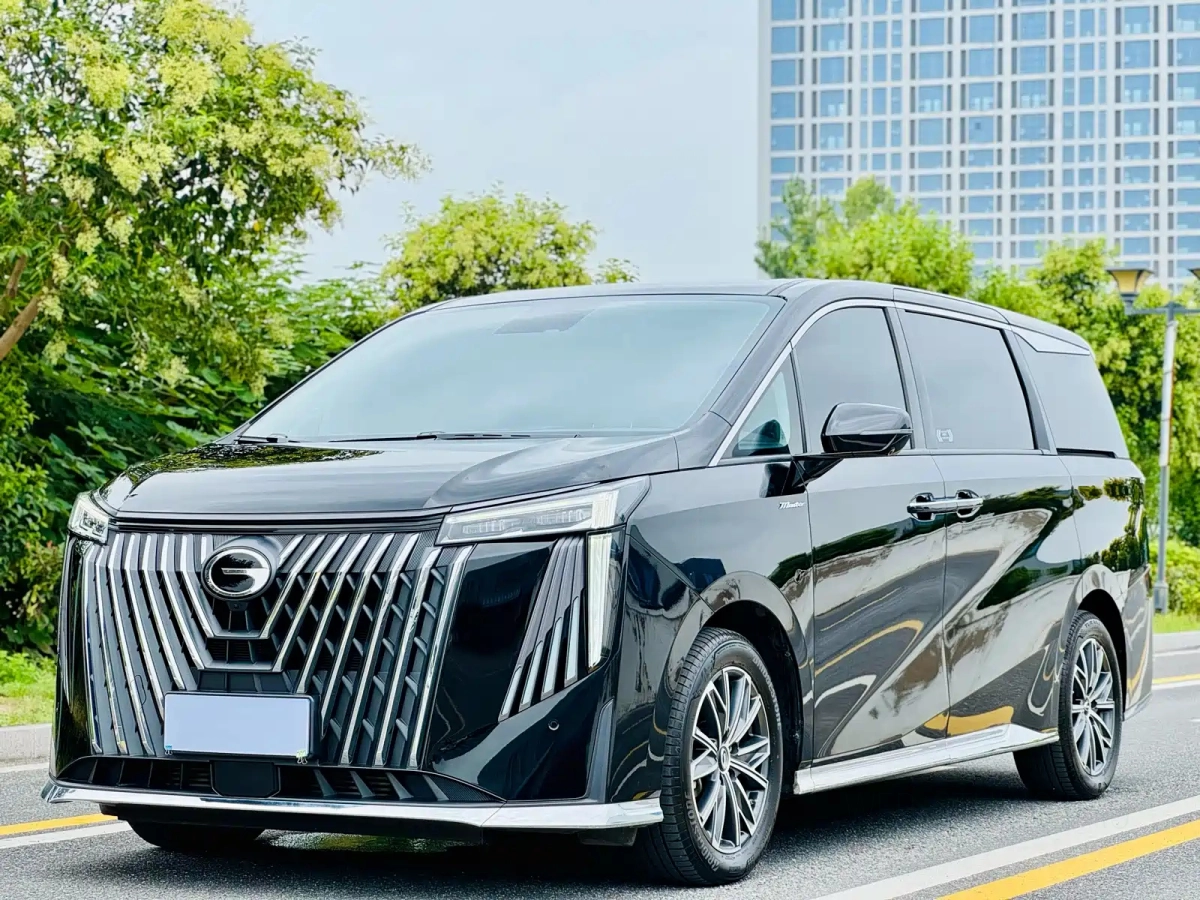 GAC TRUMPCHI TRUMPCHI M8