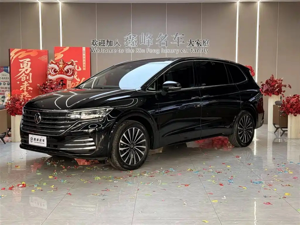 VOLKSWAGEN VILORAN  2024