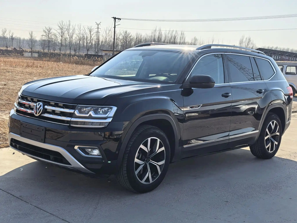 VOLKSWAGEN TERAMONT  2021