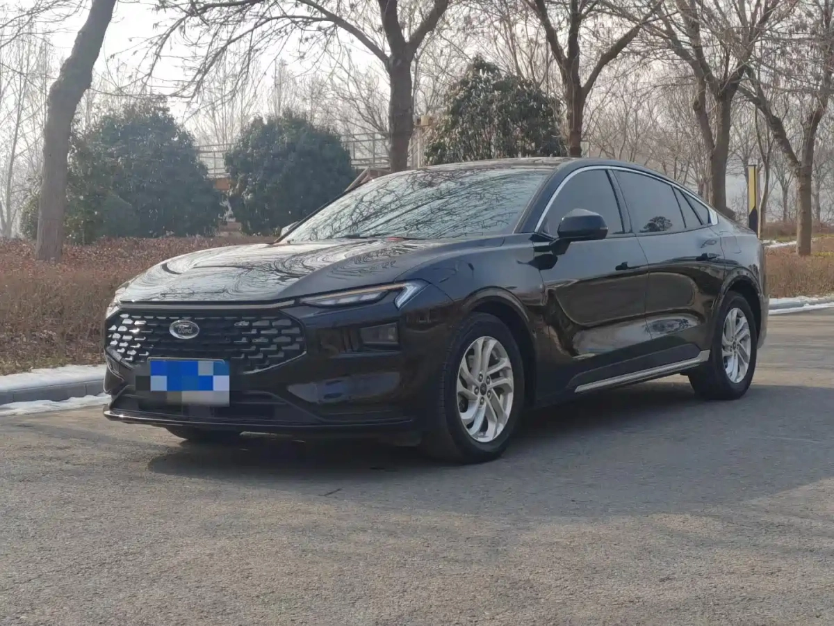 FORD MONDEO  2023