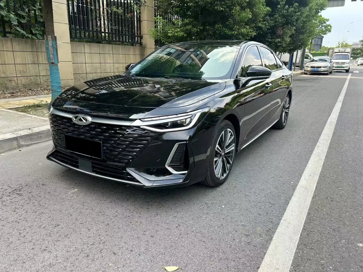 CHERY ARRIZO 8  2024