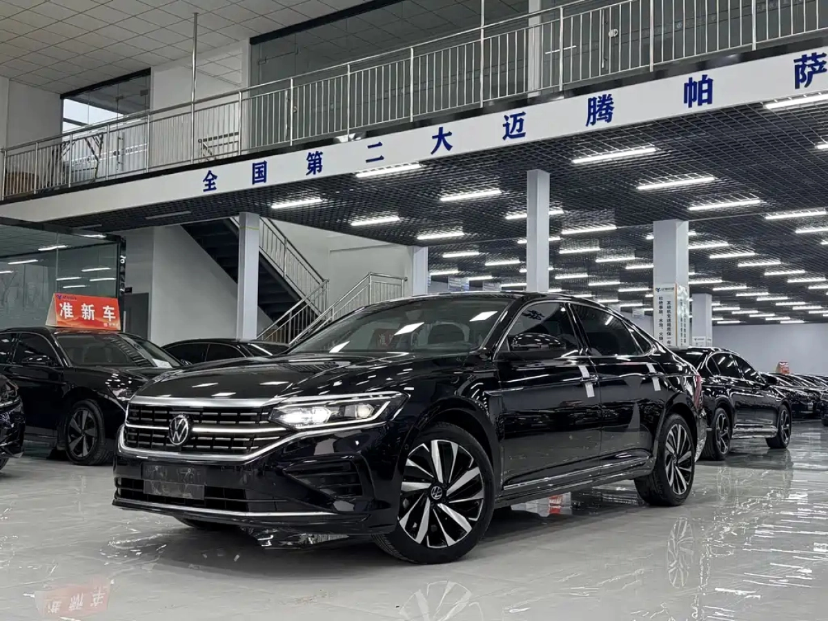 VOLKSWAGEN PASSAT  2021