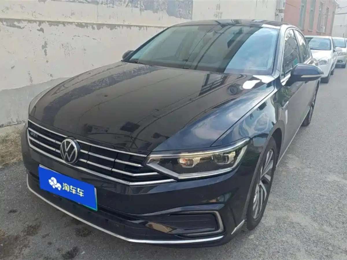 VOLKSWAGEN MAGOTAN GTE PLUG-IN HYBRID HY  2023