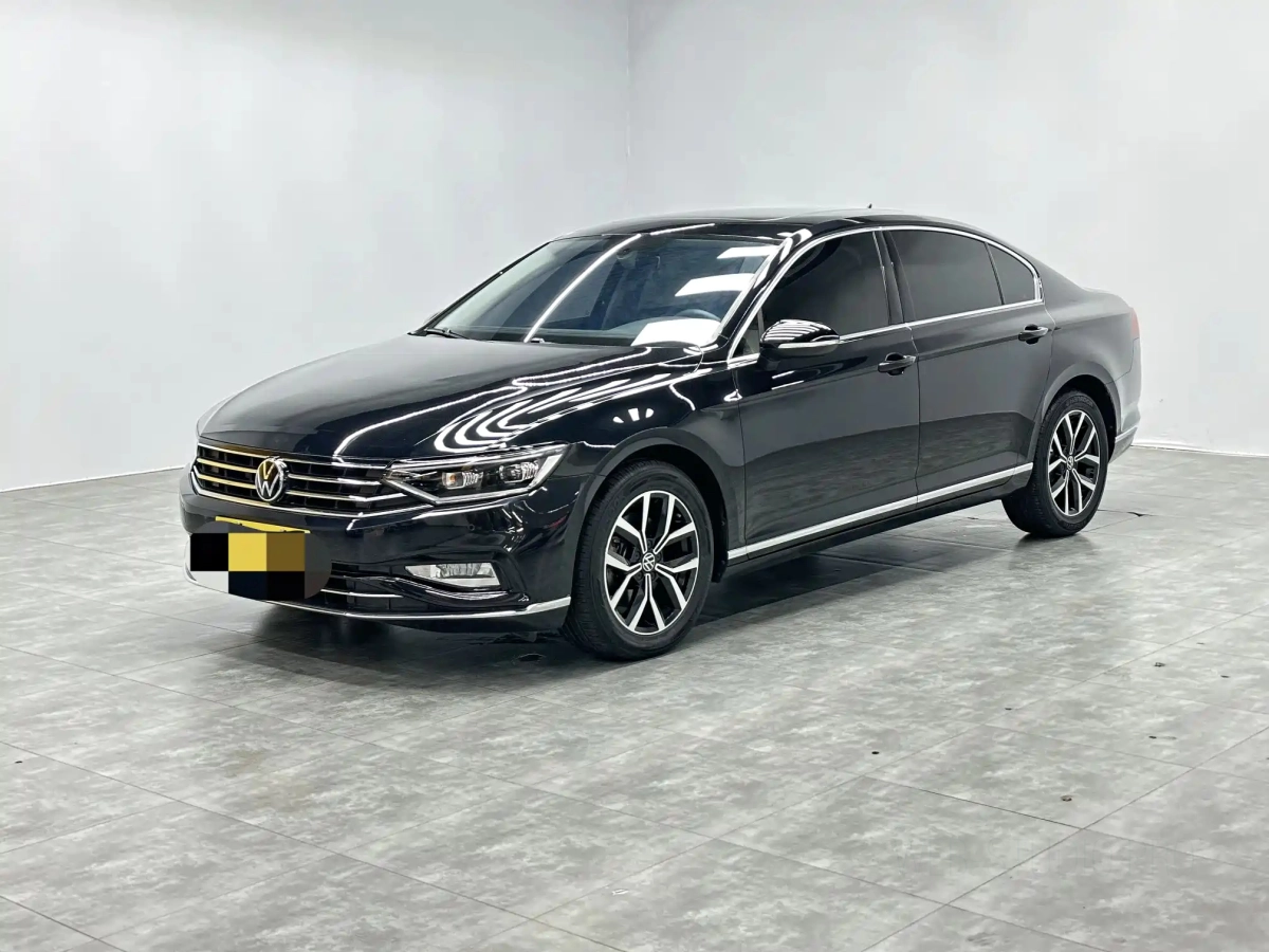 VOLKSWAGEN MAGOTAN  2022