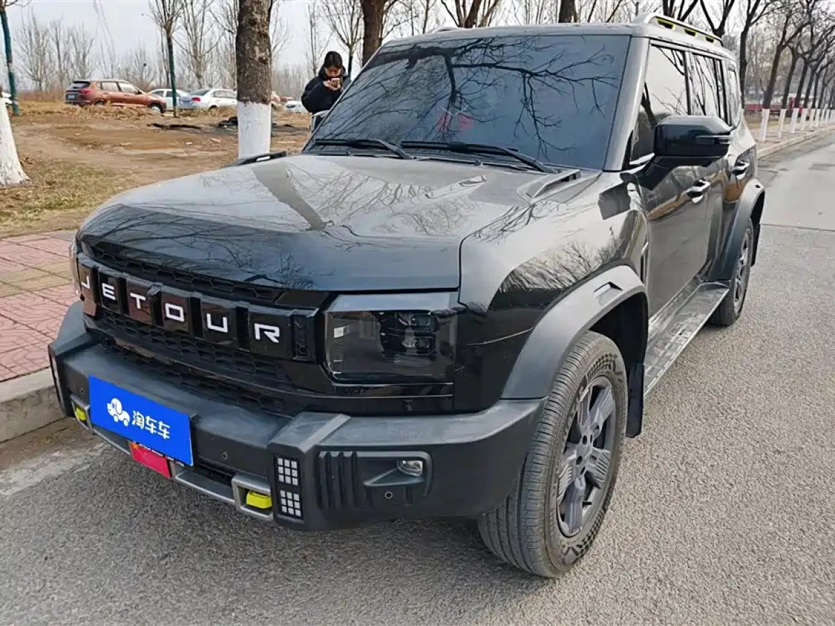 JETOUR TRAVELER  2024